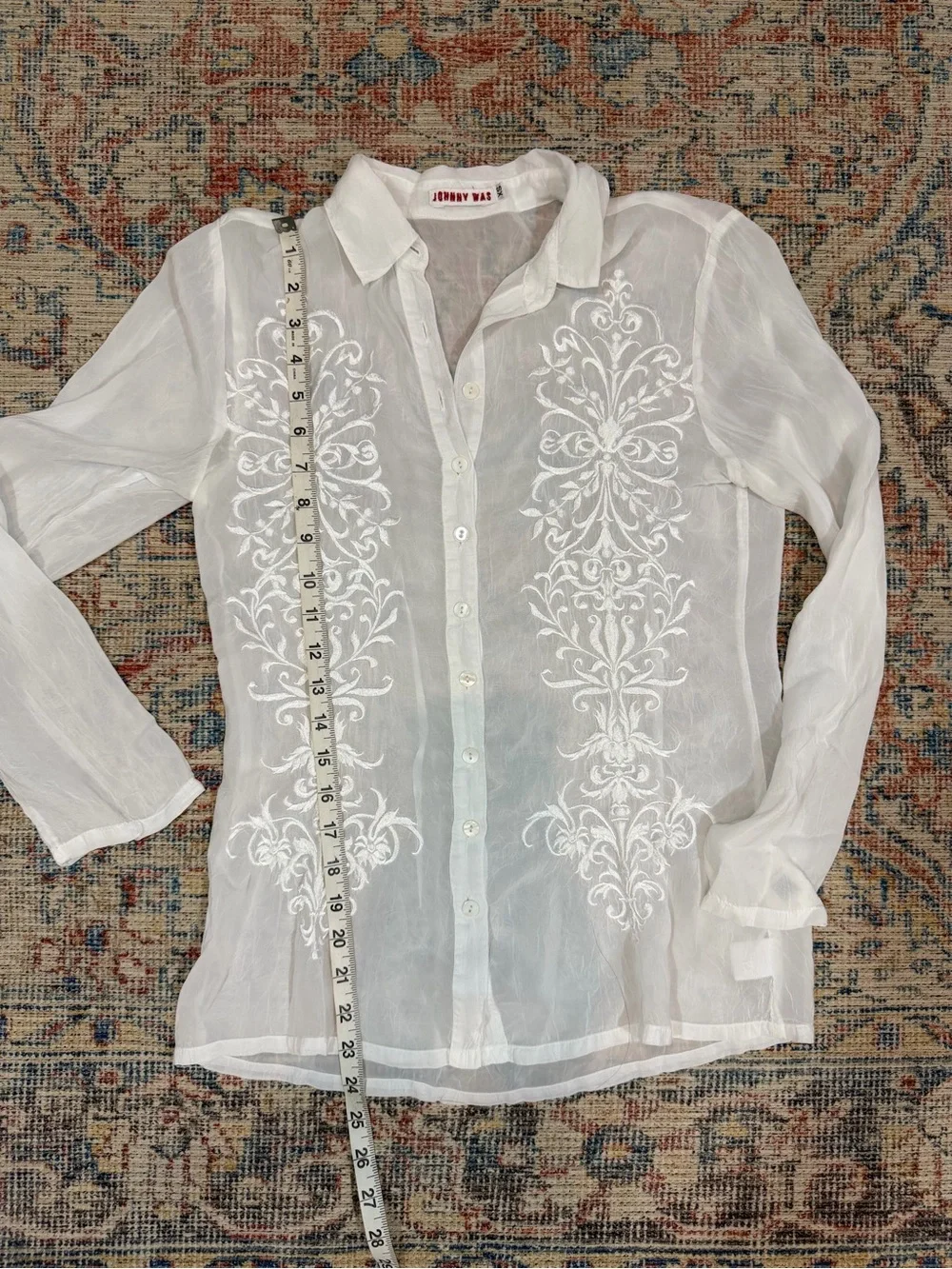 Johnny Was White Embroidered Button Front Boho Blouse Dainty XS Romantic Top